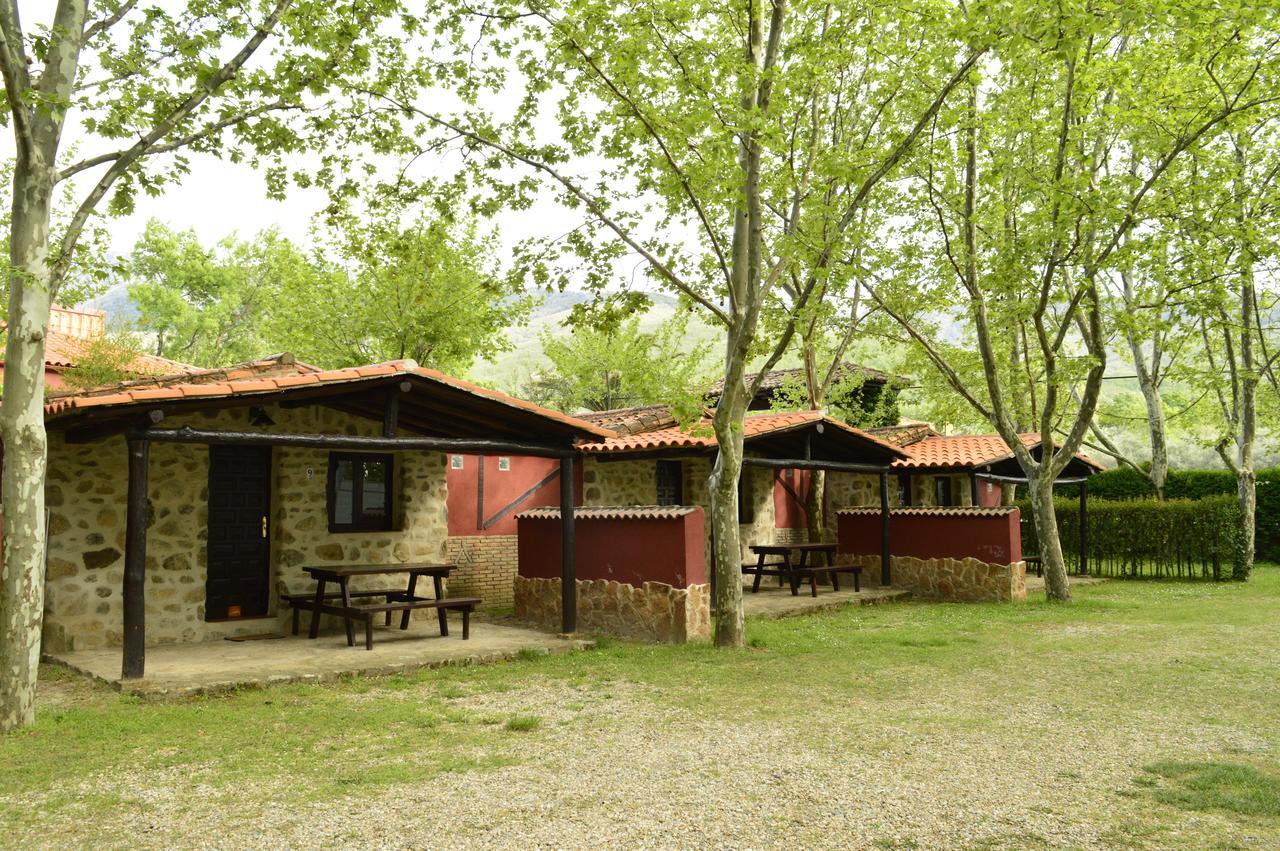Camping El Pinajarro Hervas Exterior photo