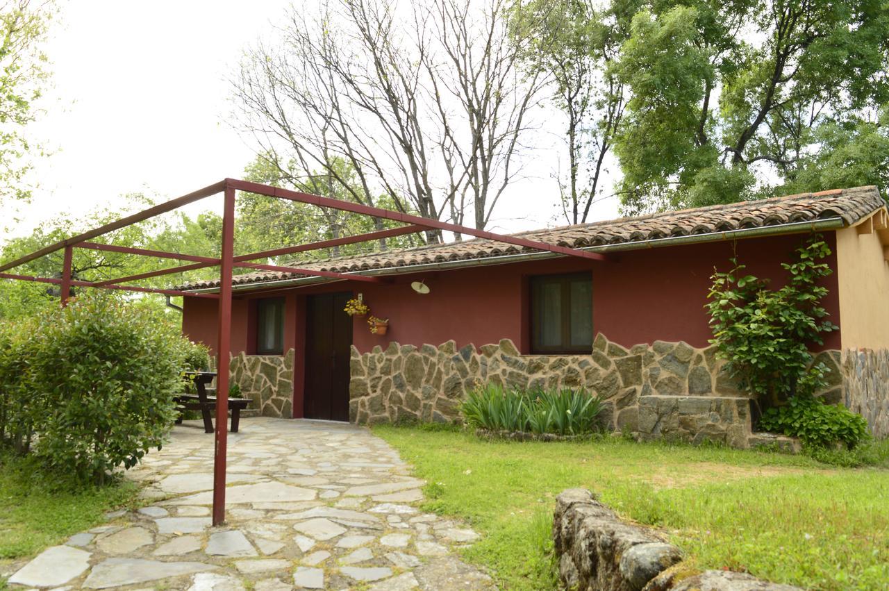 Camping El Pinajarro Hervas Exterior photo